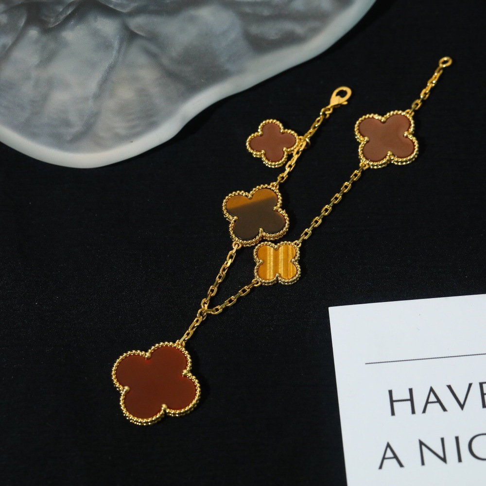 Van Cleef & Arpels Bracelet
